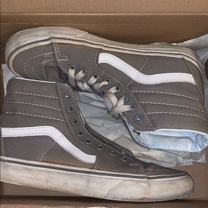High top vans grey